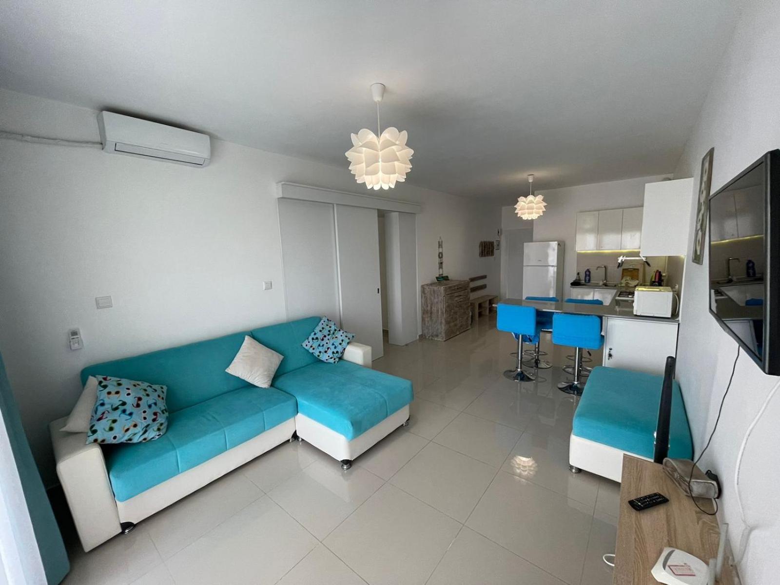 Blue Apartment In 5* Ceasar Resort Trikomo ภายนอก รูปภาพ