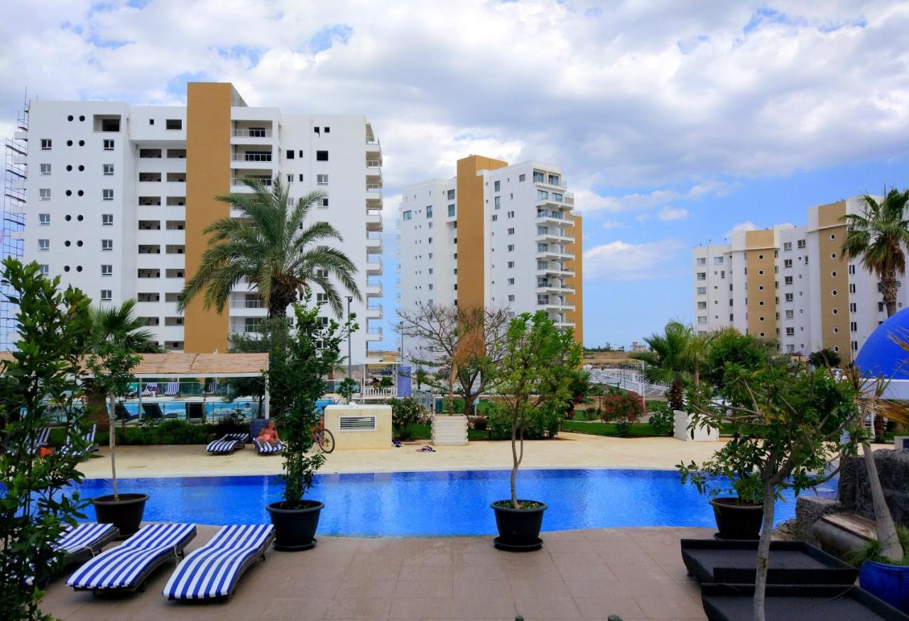 Blue Apartment In 5* Ceasar Resort Trikomo ภายนอก รูปภาพ